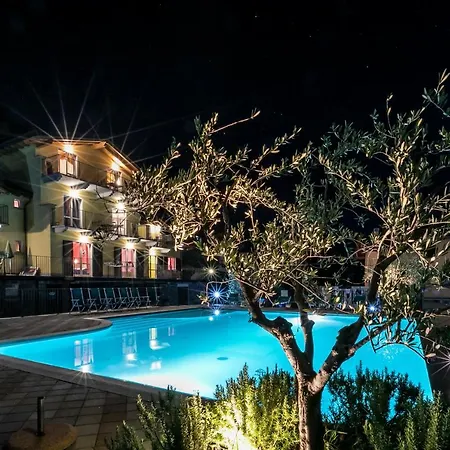 Apartman La Collina Degli Ulivi *
